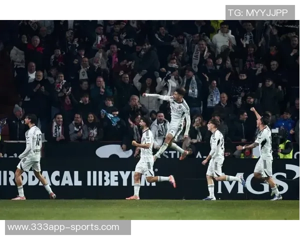 阿韦洛亚成功干预皇马中场组织问题助球队重回正轨